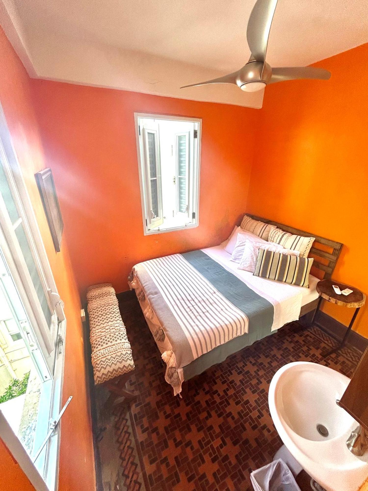 Fresh Tropical Colonial Style Walk-Up- Rooftop Terrace- Beach View San Juan Extérieur photo